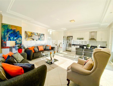 Комфортабельные светлые апартаменты 2+1, общей площадью 125 м2, в престижном районе Аланьи Хасбахче.-id-4231-фото-2