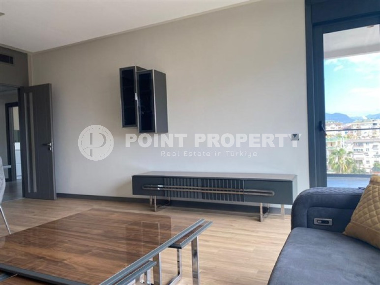 New and partially furnished apartments with an area of 160 m2 in the center of Alanya-id-4241-photo-6