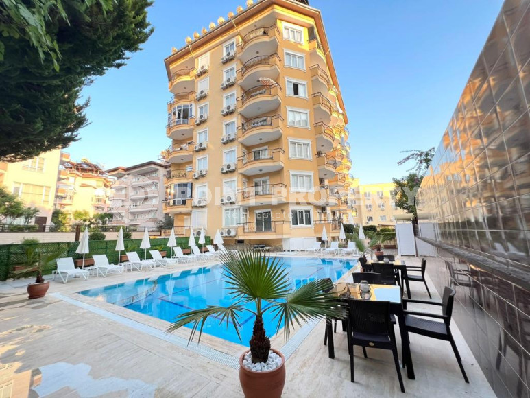 Ready-to-move apartment 110 m2 with two balconies, Alanya center, Guller Pinari-id-4242-photo-1