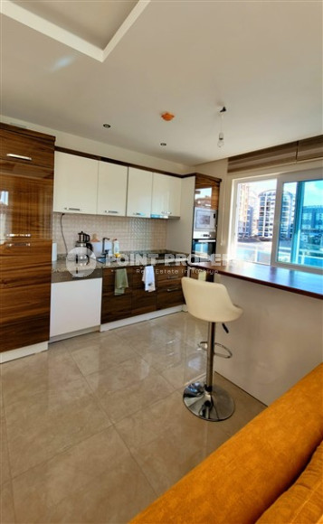 Large furnished apartment 1+1, with a total area of 110 m2, 500 meters from the beach and promenade.-id-4267-photo-2