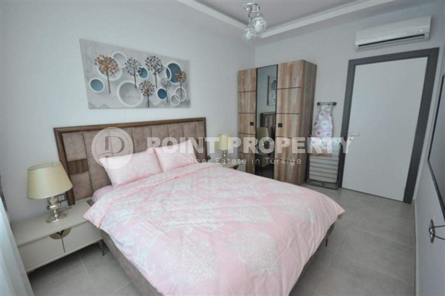 Bright modern apartment on the 6th floor in a building built in 2021, 700 meters from the sea.-id-4268-photo-4