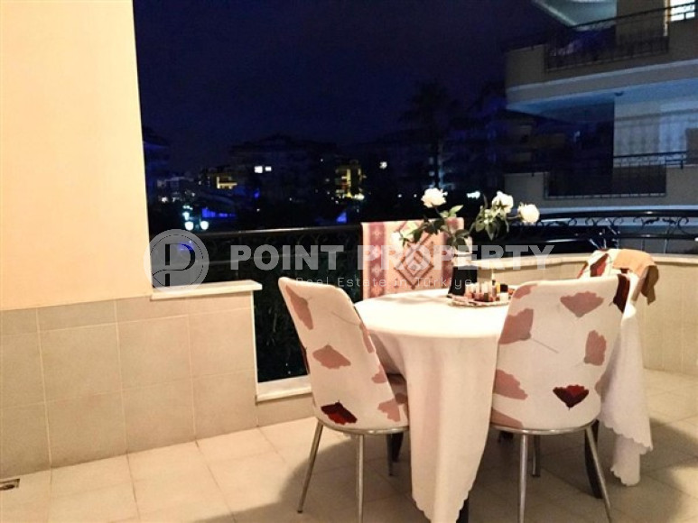 Просторные светлые апартаменты 2+1 на 1-м этаже с видом на роскошный цветущий сад.-id-4269-фото-9