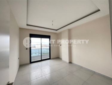 Просторный дуплекс 4+1 с чистовой отделкой на 4-м этаже с мансардой в элитном районе Аланьи Каргыджак.-id-4270-фото-3