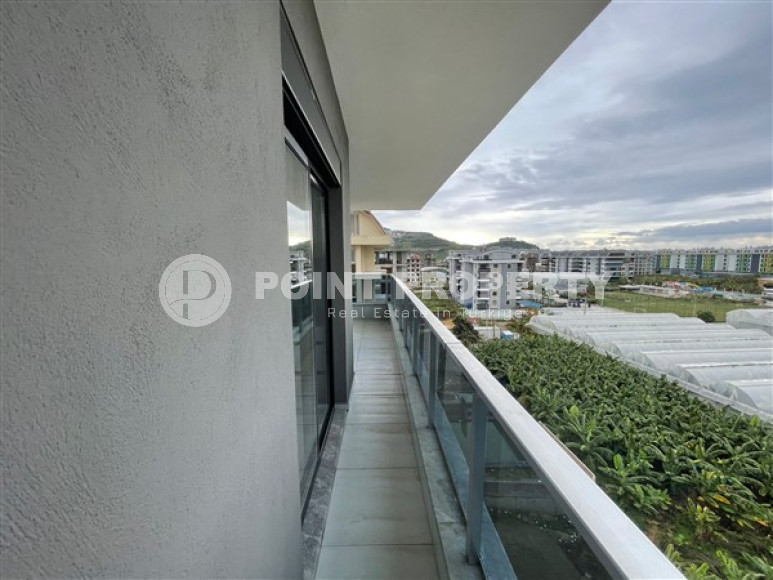 Просторный дуплекс 4+1 с чистовой отделкой на 4-м этаже с мансардой в элитном районе Аланьи Каргыджак.-id-4270-фото-19