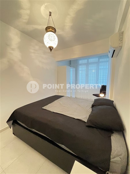 Four-room apartment 150 m2 with a large living room and two bathrooms, Oba district-id-4280-photo-7