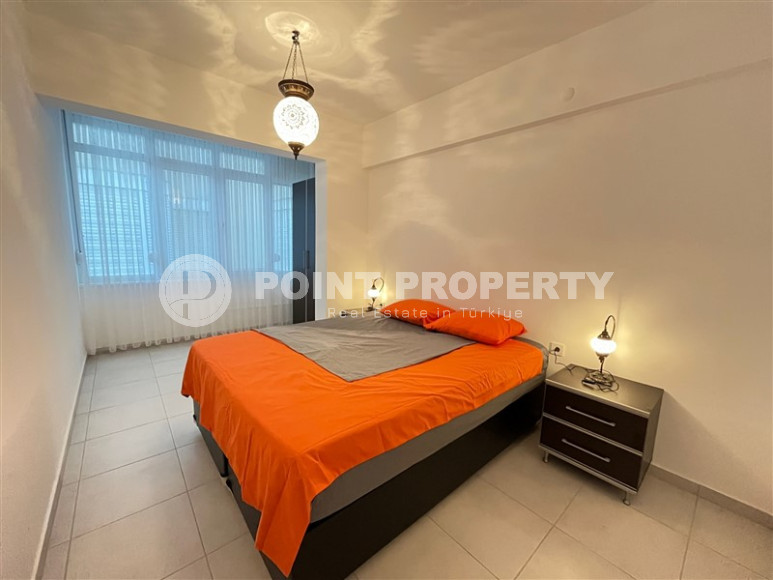 Four-room apartment 150 m2 with a large living room and two bathrooms, Oba district-id-4280-photo-16