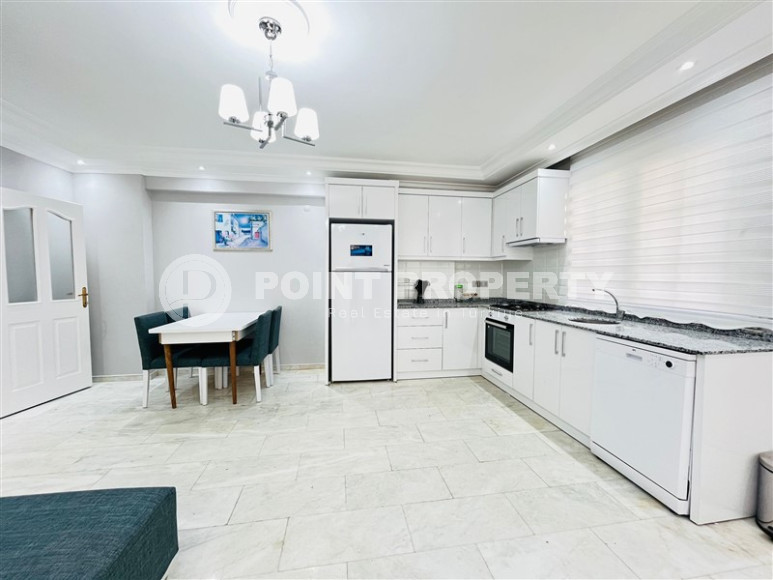 Готовая к проживанию квартира 110 м2 с мебелью в районе Оба-id-4281-фото-2