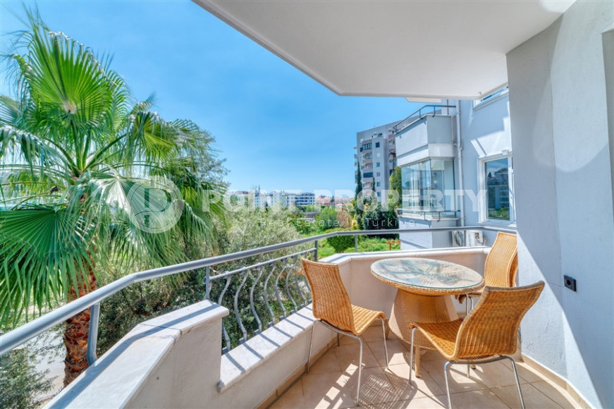 Comfortable two-room apartment with an area of 62 m2 in the Tosmur area-id-4283-photo-12