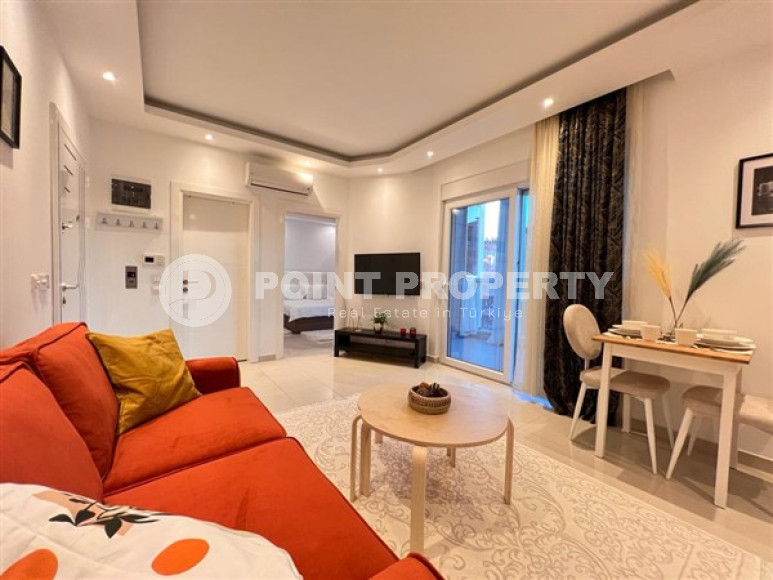 Светлая уютная квартира 1+1 в 350 метрах от моря в центре Аланьи.-id-4285-фото-2