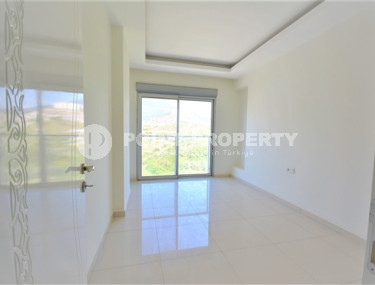 Large duplex 4+1 with fine finishing on the 12th floor with an attic with panoramic views of the sea and the city.-id-4289-photo-2