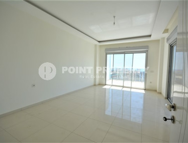 Large duplex 4+1 with fine finishing on the 12th floor with an attic with panoramic views of the sea and the city.-id-4289-photo-4