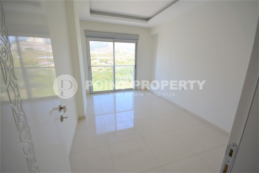 Large duplex 4+1 with fine finishing on the 12th floor with an attic with panoramic views of the sea and the city.-id-4289-photo-6