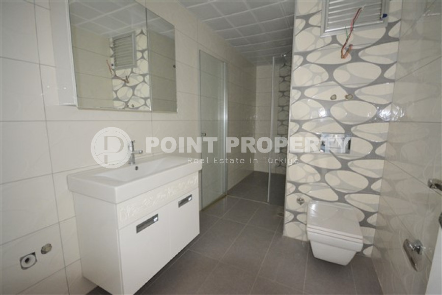 Large duplex 4+1 with fine finishing on the 12th floor with an attic with panoramic views of the sea and the city.-id-4289-photo-9