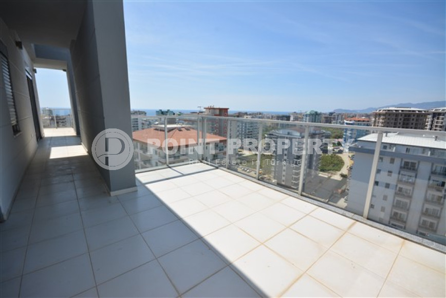 Large duplex 4+1 with fine finishing on the 12th floor with an attic with panoramic views of the sea and the city.-id-4289-photo-11