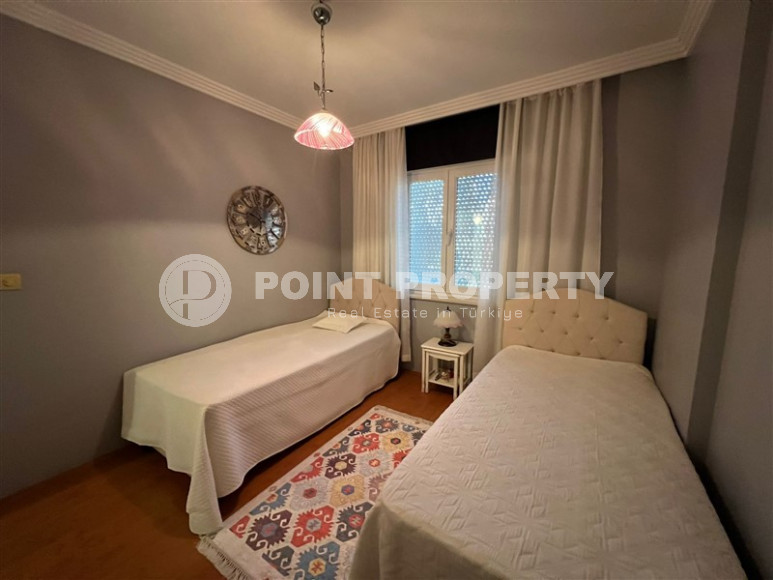 Stylish modern apartment 2+1, with a total area of 120 m2, 250 meters from the sea in the Mahmutlar area.-id-4298-photo-9