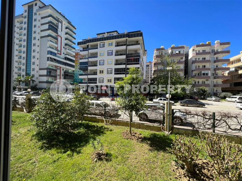 Stylish modern apartment 2+1, with a total area of 120 m2, 250 meters from the sea in the Mahmutlar area.-id-4298-photo-22