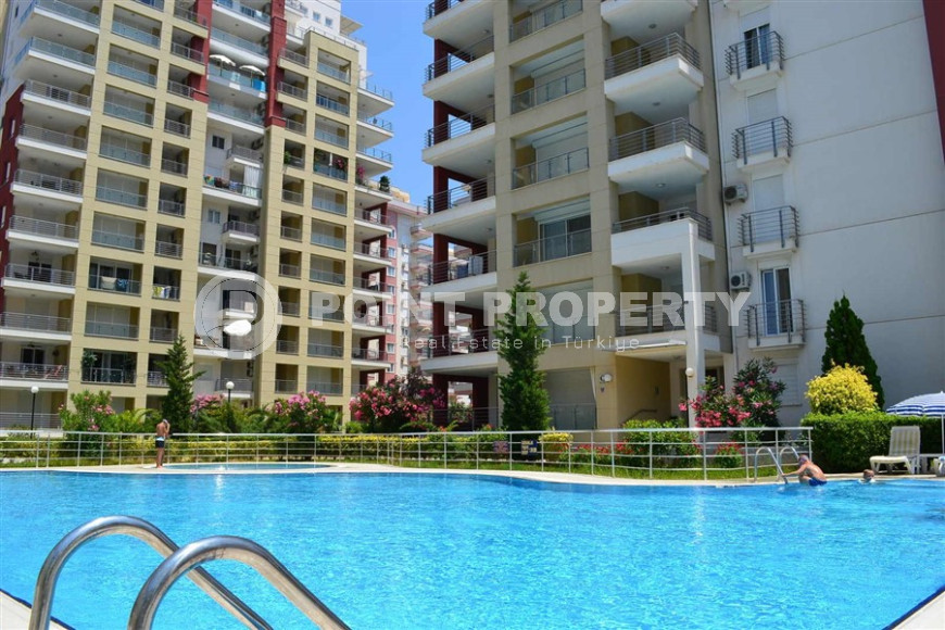 Stylish modern apartment 2+1, with a total area of 120 m2, 250 meters from the sea in the Mahmutlar area.-id-4298-photo-25