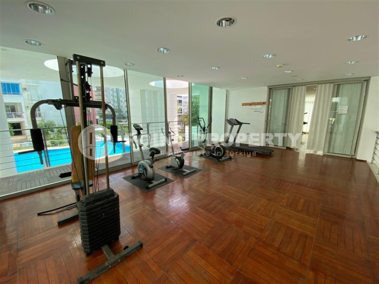 Stylish modern apartment 2+1, with a total area of 120 m2, 250 meters from the sea in the Mahmutlar area.-id-4298-photo-28