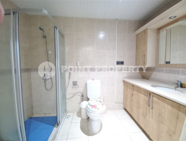 Three-room apartment with an area of 110 m2, Tosmur district, 150 meters from the Mediterranean Sea-id-3630-photo-5