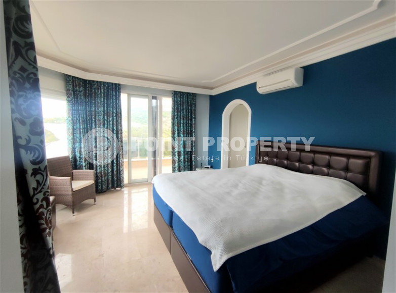 Просторный пентхаус 4+1 с пятью комнатами для всей семьи, район Демирташ-id-4303-фото-7