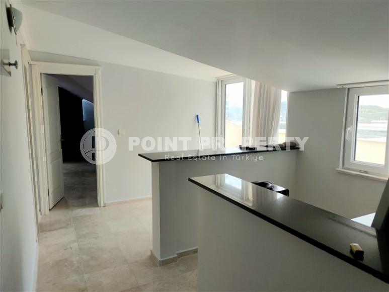 Просторный пентхаус 4+1 с пятью комнатами для всей семьи, район Демирташ-id-4303-фото-14