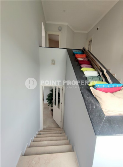 Просторный пентхаус 4+1 с пятью комнатами для всей семьи, район Демирташ-id-4303-фото-27