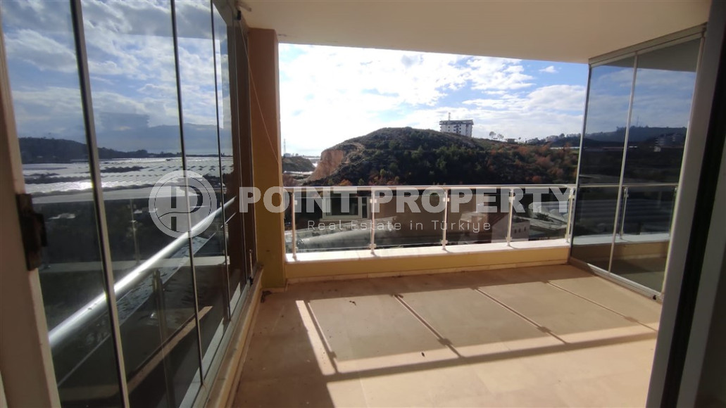 Просторный пентхаус 4+1 с пятью комнатами для всей семьи, район Демирташ-id-4303-фото-31