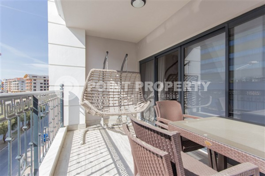 Modern apartment 82 m2 with luxurious furniture and interior, Kargicak district-id-4305-photo-57