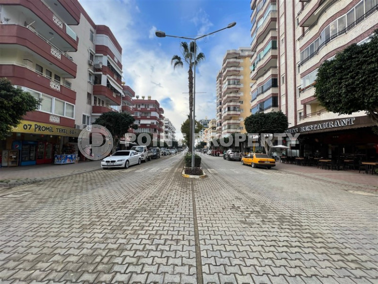 Large duplex 5+1 on the 10th floor with an attic with luxurious panoramic views of the sea and mountains.-id-4306-photo-38