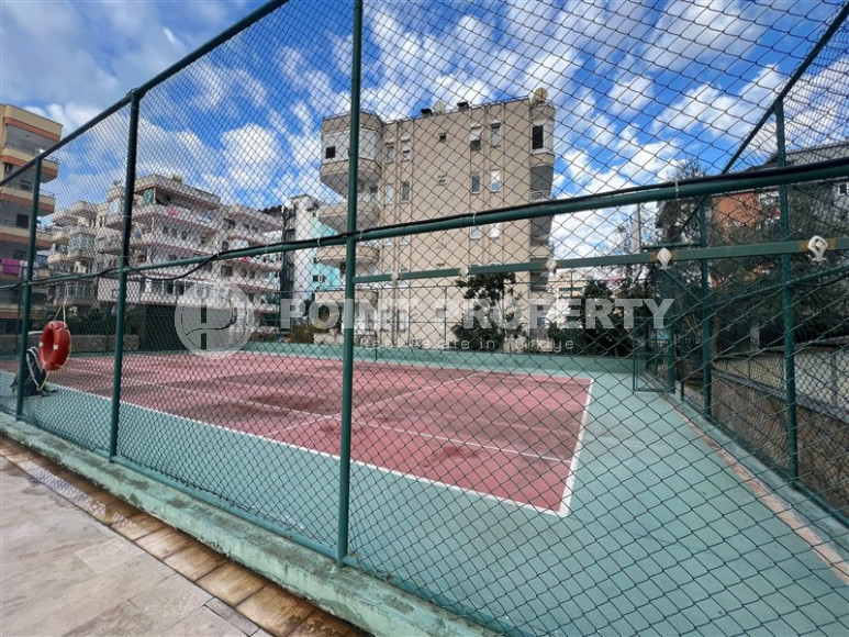 Large duplex 5+1 on the 10th floor with an attic with luxurious panoramic views of the sea and mountains.-id-4306-photo-33