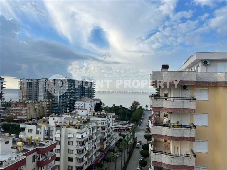 Large duplex 5+1 on the 10th floor with an attic with luxurious panoramic views of the sea and mountains.-id-4306-photo-42