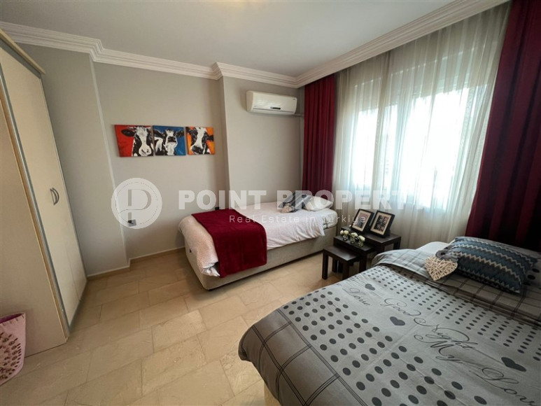 Large duplex 5+1 on the 10th floor with an attic with luxurious panoramic views of the sea and mountains.-id-4306-photo-6