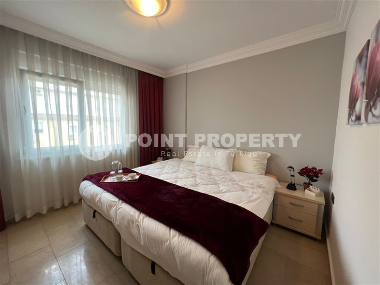 Large duplex 5+1 on the 10th floor with an attic with luxurious panoramic views of the sea and mountains.-id-4306-photo-10