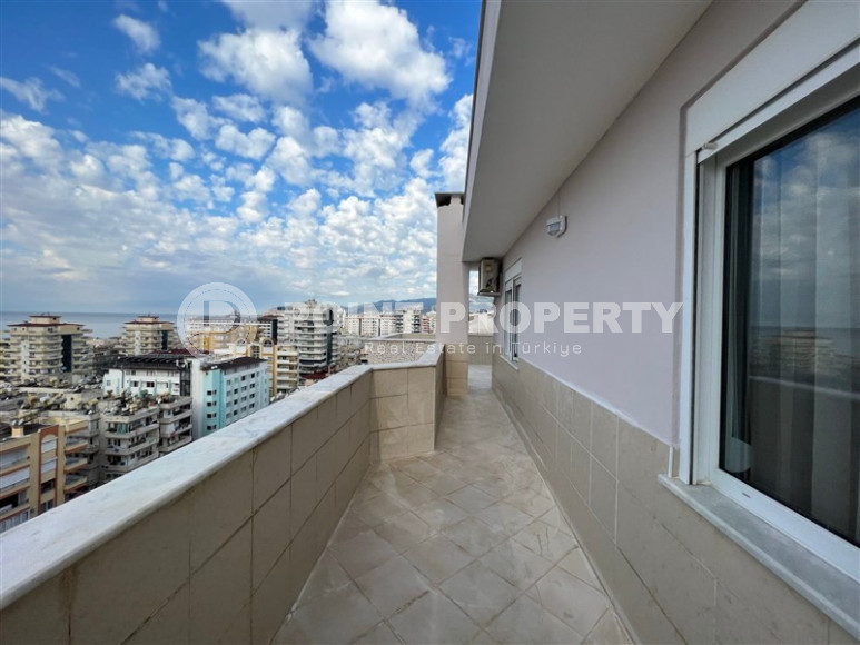 Large duplex 5+1 on the 10th floor with an attic with luxurious panoramic views of the sea and mountains.-id-4306-photo-28