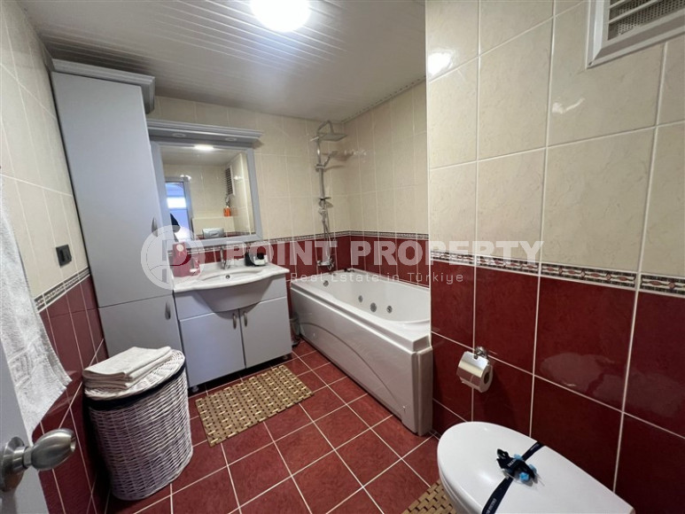 Large duplex 5+1 on the 10th floor with an attic with luxurious panoramic views of the sea and mountains.-id-4306-photo-19