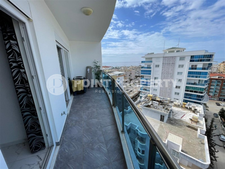 Four-room two-level apartment with furniture on the 12th floor and attic, Mahmutlar-id-4310-photo-10