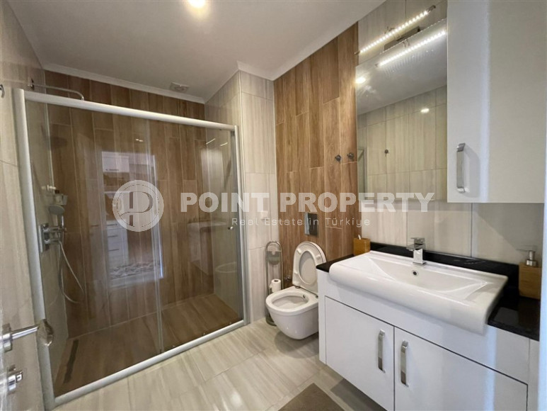 Four-room two-level apartment with furniture on the 12th floor and attic, Mahmutlar-id-4310-photo-15