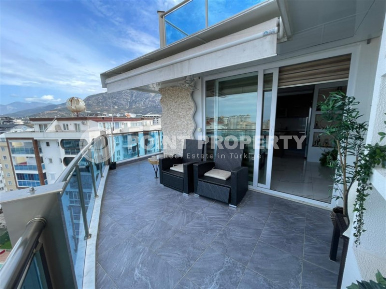 Four-room two-level apartment with furniture on the 12th floor and attic, Mahmutlar-id-4310-photo-18