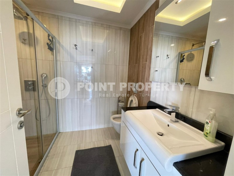 Four-room two-level apartment with furniture on the 12th floor and attic, Mahmutlar-id-4310-photo-30