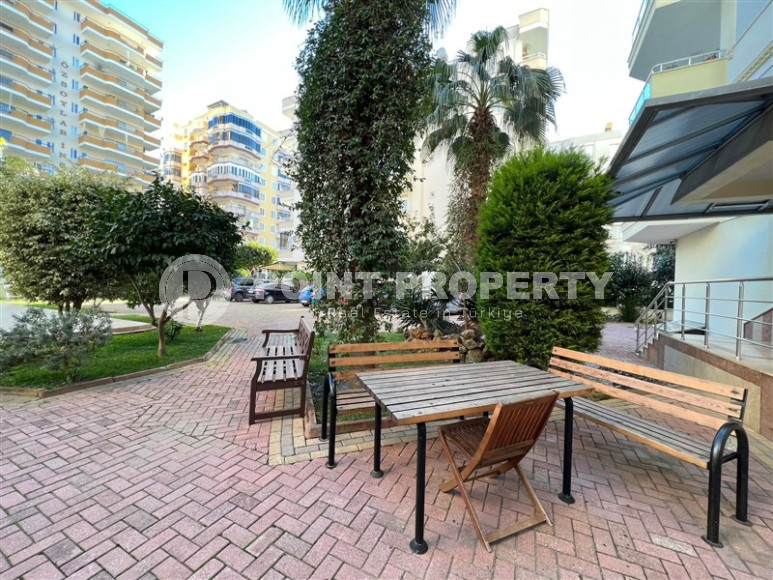 View apartment 110 m2 in the Mahmutlar area 100 meters from the Mediterranean Sea-id-4311-photo-4