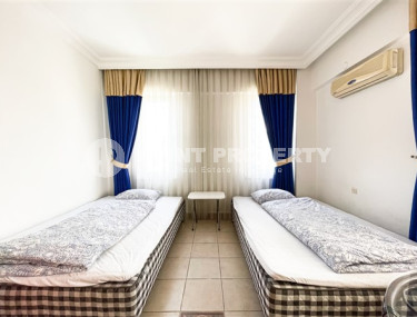 Four-room apartment 150 m2 near the seashore, Tosmur district-id-4314-photo-4