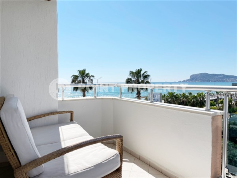 Four-room apartment 150 m2 near the seashore, Tosmur district-id-4314-photo-6