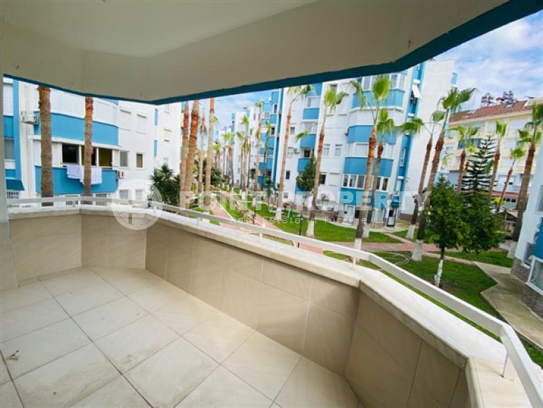 Недорогая квартира с одной спальной комнатой в 150 метрах от моря в центре туристического района Конаклы.-id-4321-фото-8