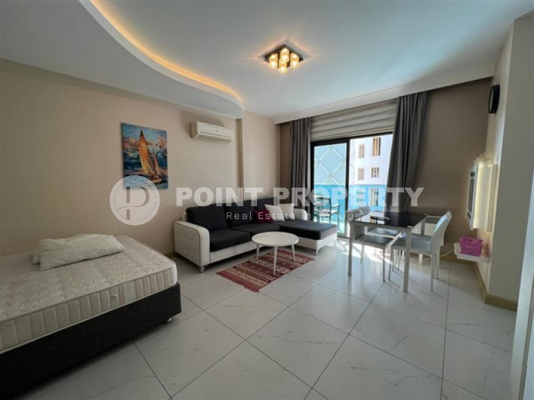 A small studio with a total area of 40 m2, on the 3rd floor in a complex with a rich leisure infrastructure.-id-4323-photo-1