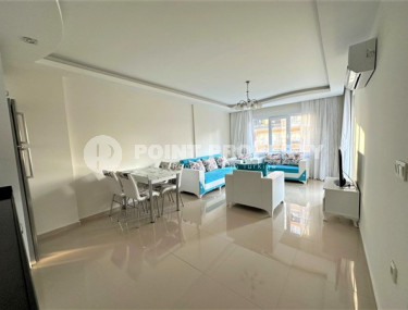 Beautiful bright 1+1 apartment, with a total area of 70 m2, 300 meters from the sea in the center of Alanya's popular Mahmutlar area.-id-4326-photo-2