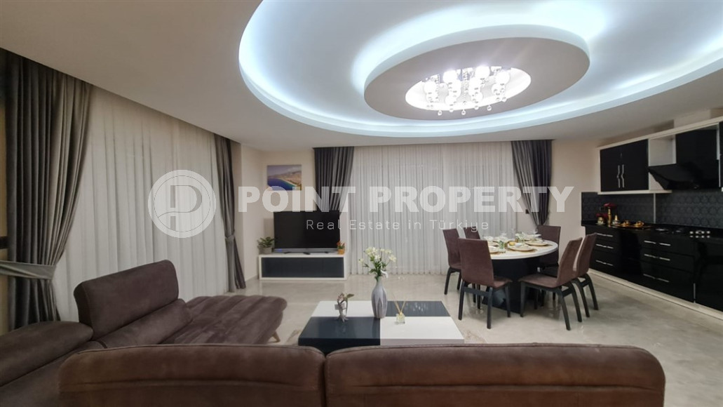 Пентхаус с видом на горы и море в вип комплексе в Махмутларе 200 кв.м-id-1357-фото-2