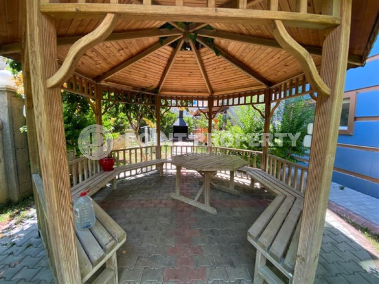 Комфортабельная квартира 110 м2 всего в 250 метрах от моря, район Махмутлар-id-4328-фото-7