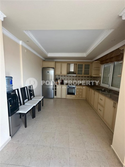 Дуплексная вилла 320 м2 с выходом на крышу в 100 метрах от пляжей района Каргыджак-id-4332-фото-2