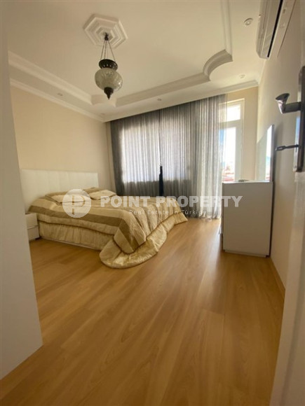 Ухоженная трехкомнатная квартира с мебелью на 5 этаже дома, район Джикджилли-id-4335-фото-9