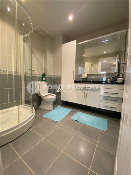 Ухоженная трехкомнатная квартира с мебелью на 5 этаже дома, район Джикджилли-id-4335-фото-11